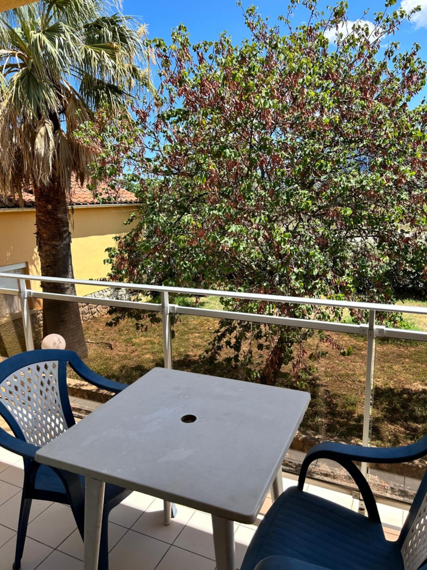 Hotel La Garenne Tresserre Екстериор снимка
