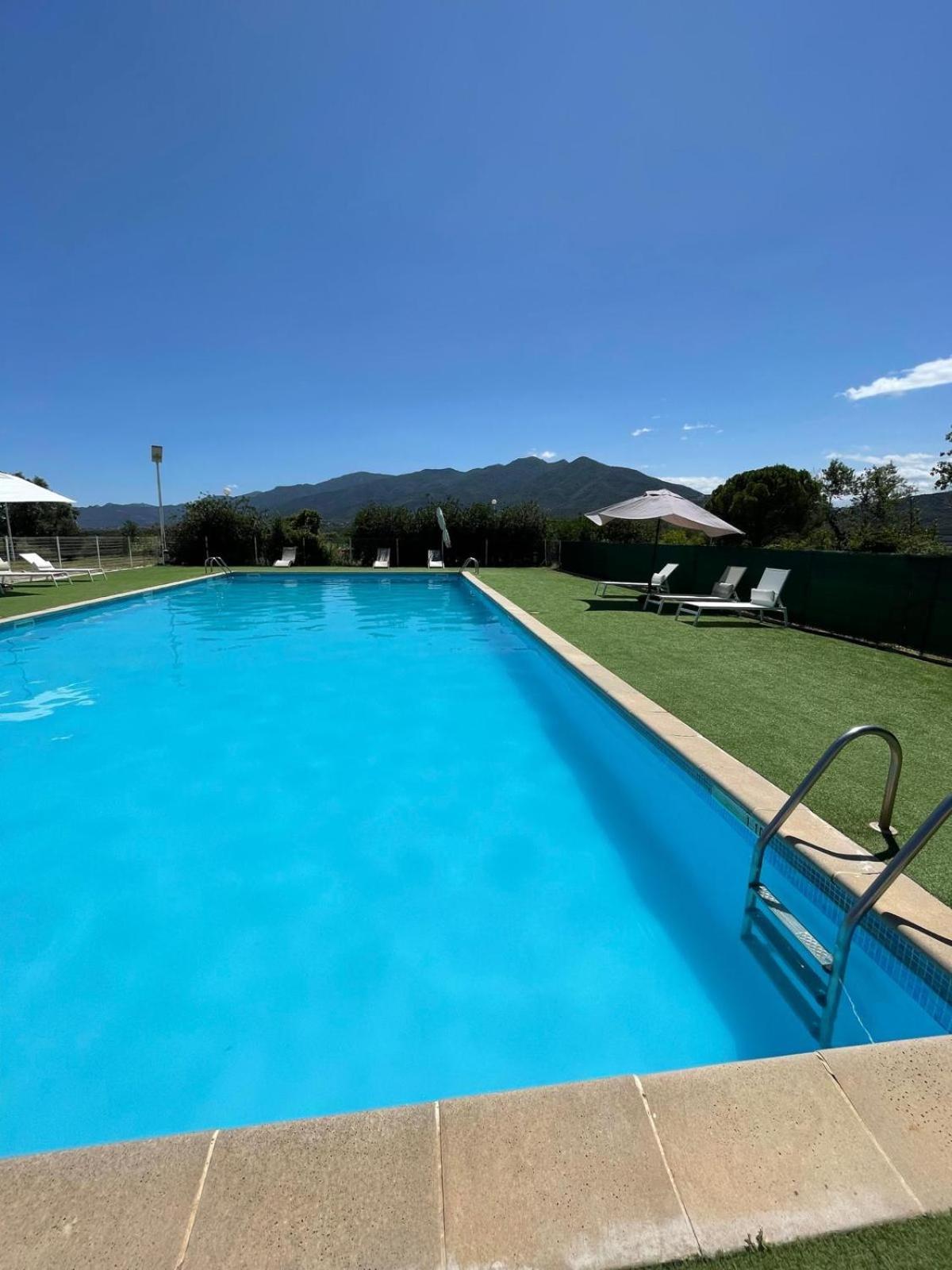Hotel La Garenne Tresserre Екстериор снимка
